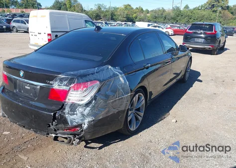 2011 BMW 750Li xDrive z USA, uszkodzony, nr VIN WBAKC8C58BC432193